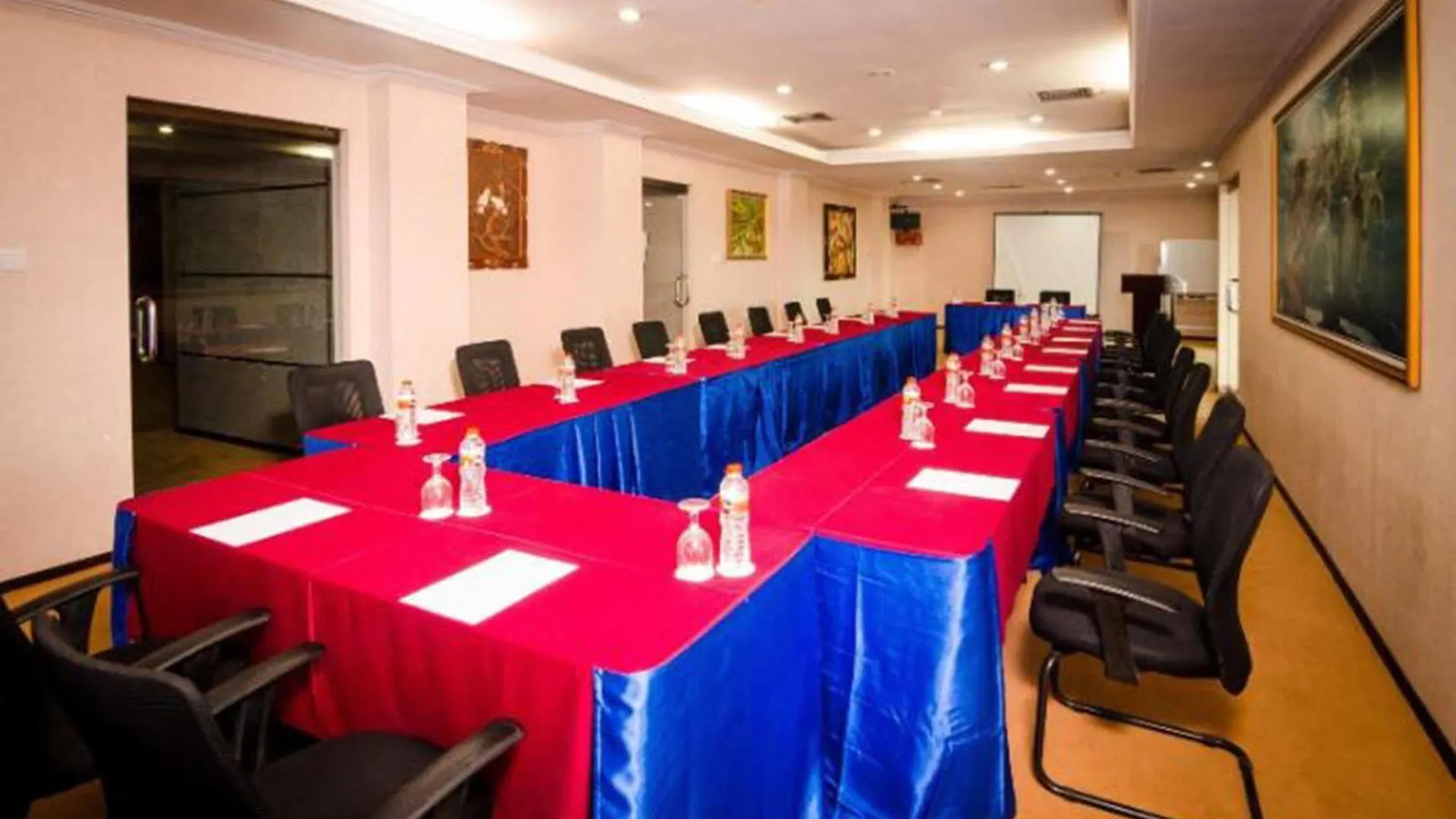 Bali Paradise City Hotel  Denpasar (Bali)
