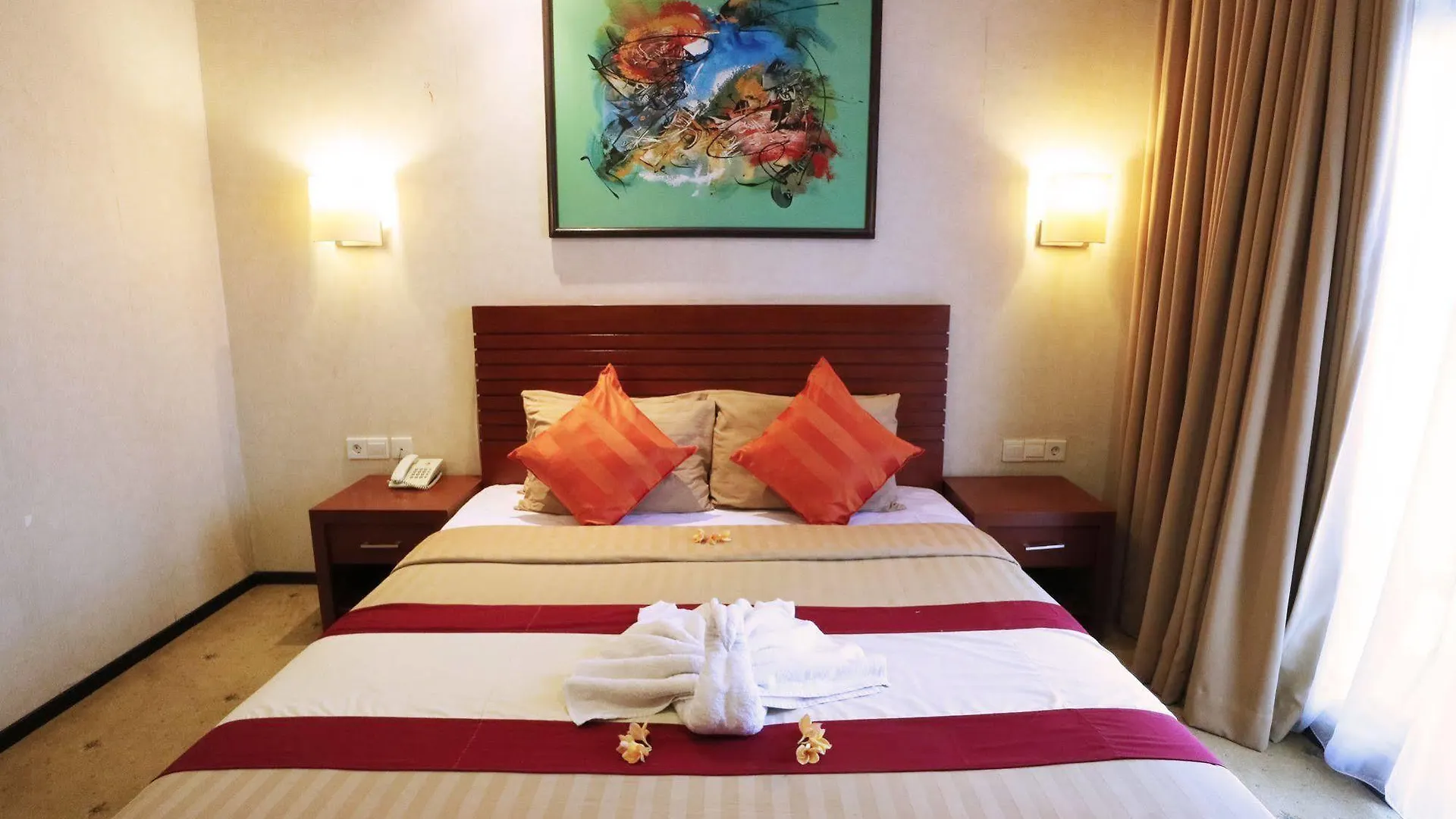 Bali Paradise City Hotel 3*, Denpasar (Bali)